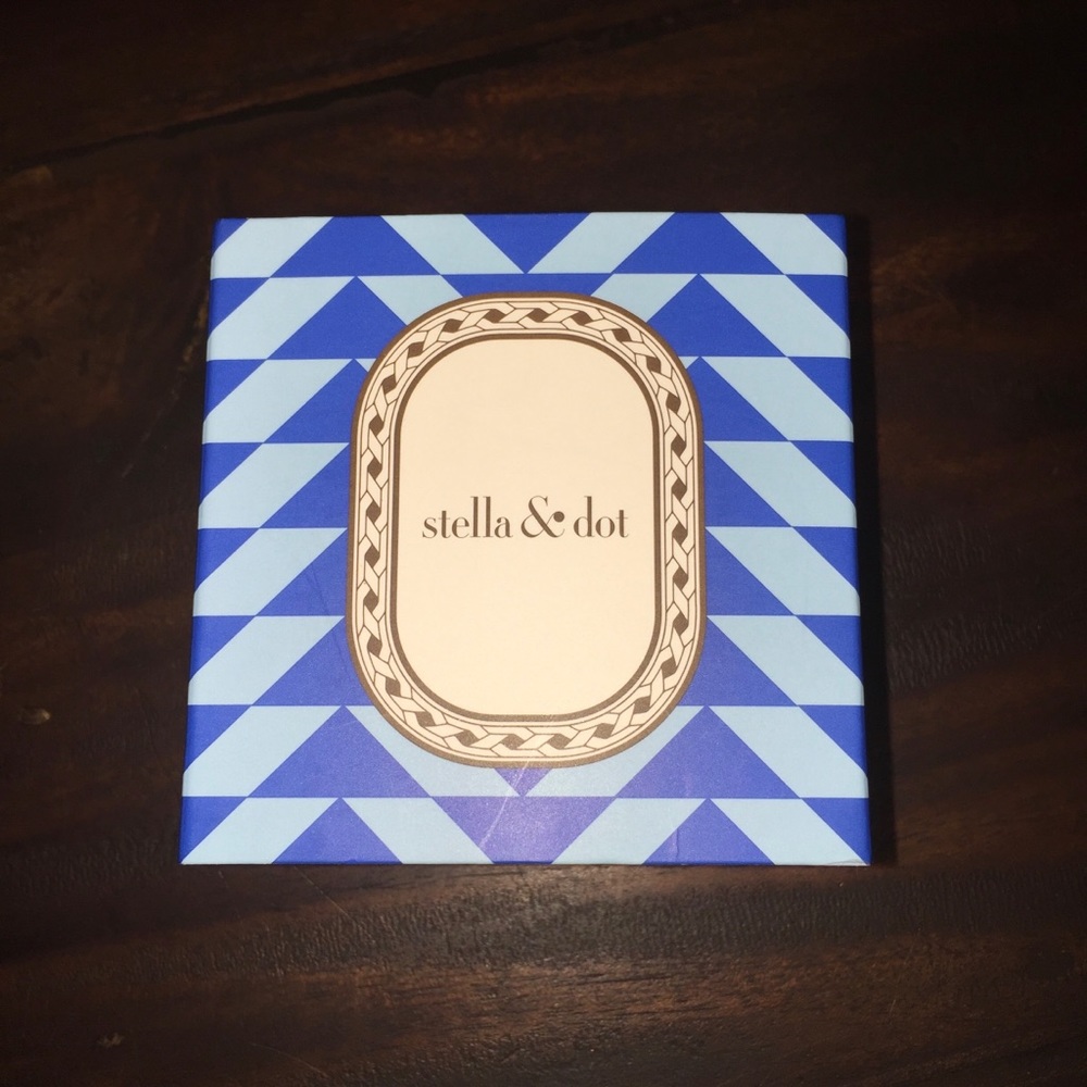 Stella & Dot Pave Sphinx Cuff - Picture 7 of 9